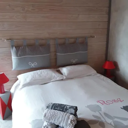 Chez Marie Ange Et Clovis