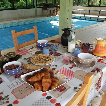 Chez Marie Ange Et Clovis Guest house 3*