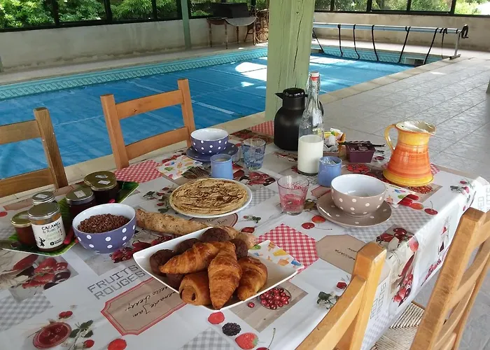 Chez Marie Ange Et Clovis Guest house 3*