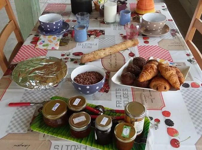 Guest house Chez Marie Ange Et Clovis Rumilly-les-Vaudes